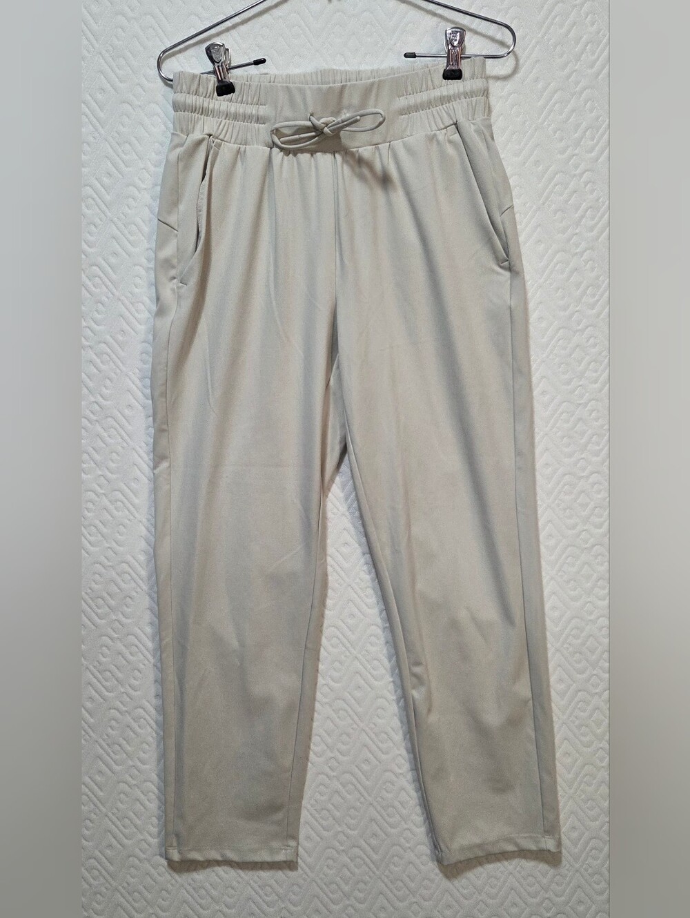 Spyder Women's Active Pants sz S Cream Nylon Spandex Stretch Pockets Drawstring